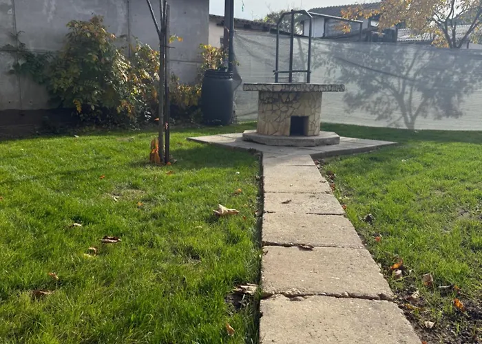 公寓 Kitti Kuckoja